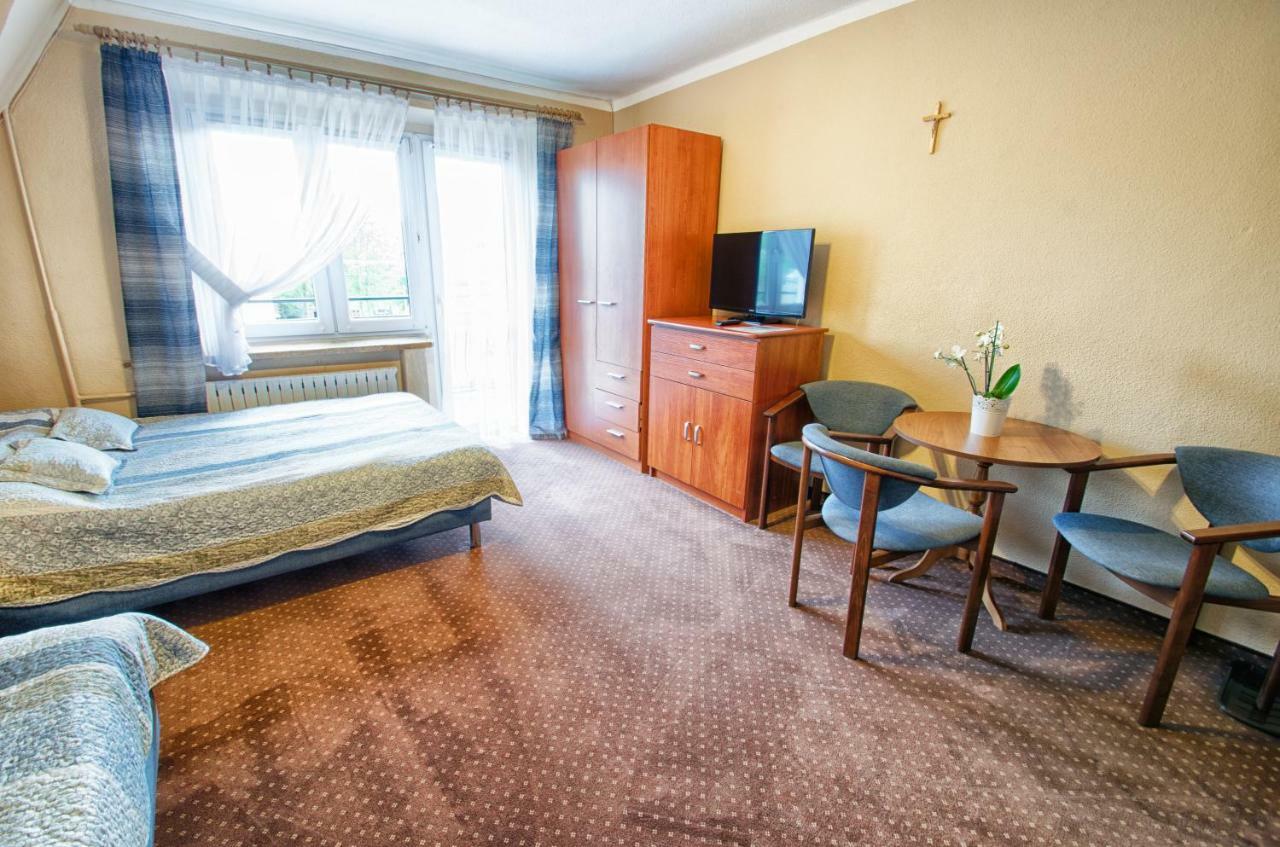 Dom Wypoczynkowy Zak Bialka Tatrzanska Luaran gambar
